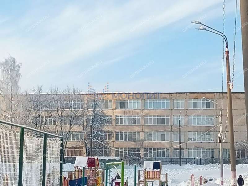 трёхкомнатная квартира на улице Маршала Голованова дом 39