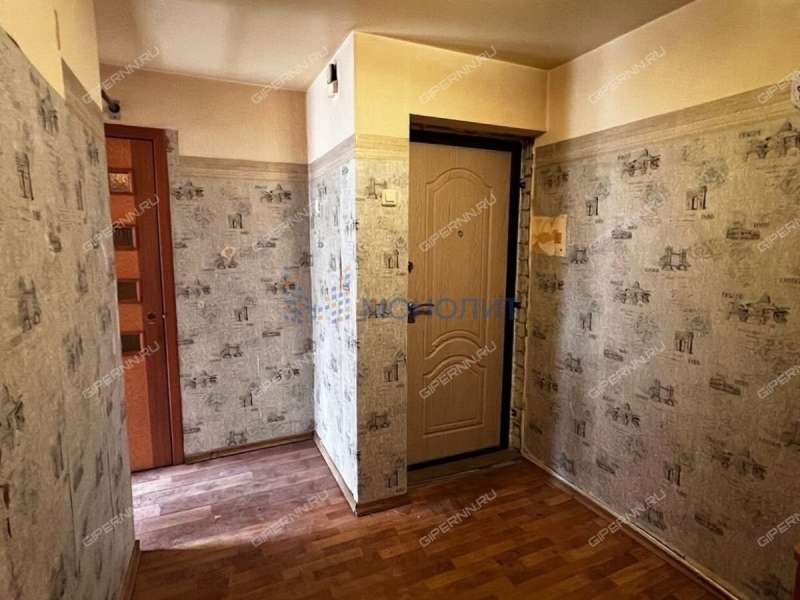 трёхкомнатная квартира на улице Ванеева дом 28