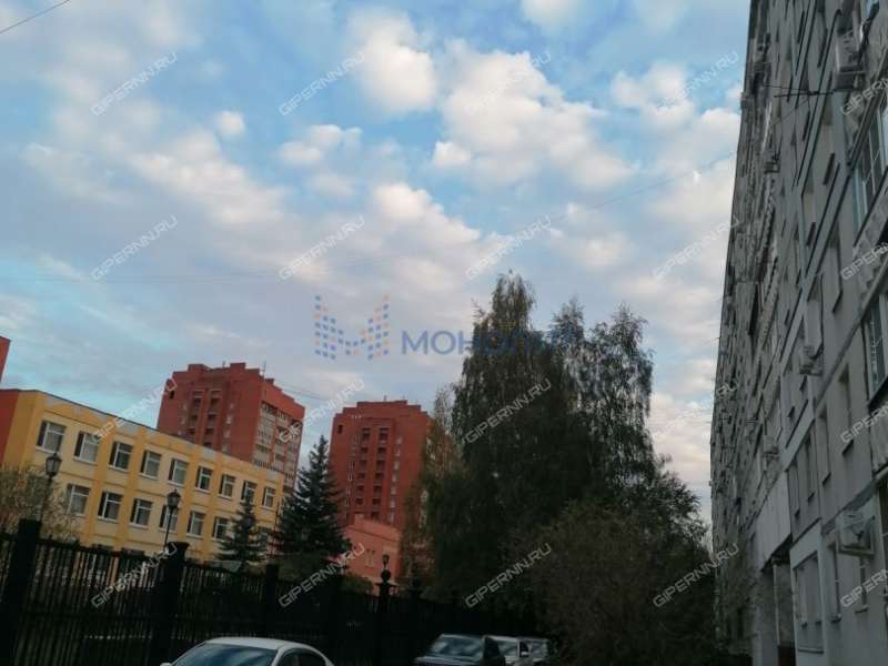 трёхкомнатная квартира на улице Строкина дом 8