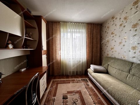 3-komnatnaya-ul-verhnepecherskaya-d-12-k1 фото