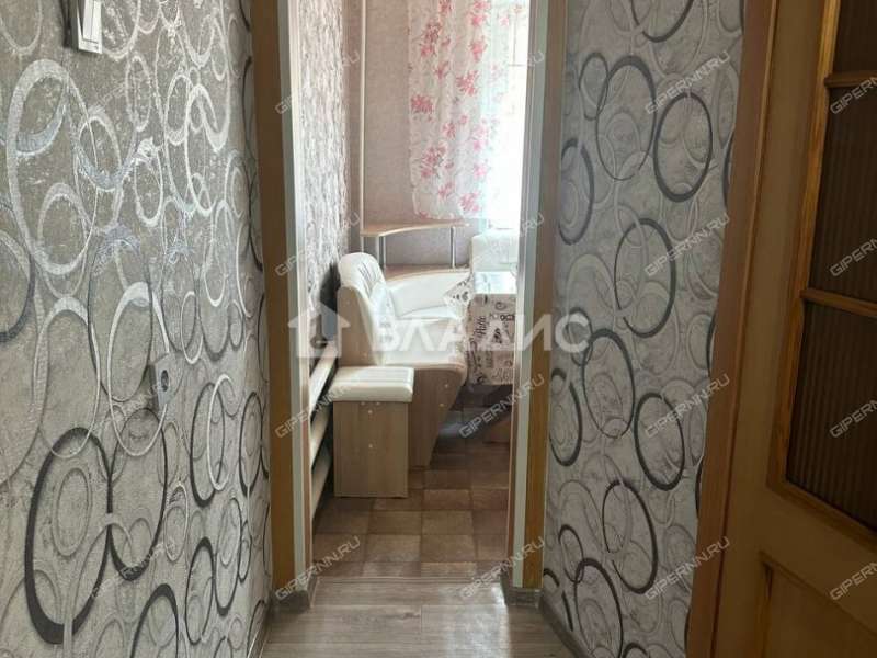 двухкомнатная квартира в 2-м микрорайоне дом 16 город Богородск