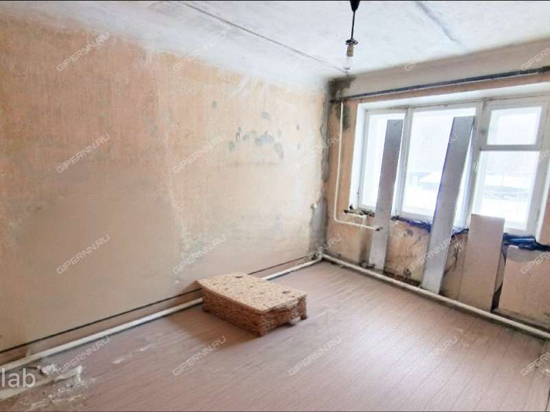 трёхкомнатная квартира на Нирфи ул. дом 2 деревня Зименки