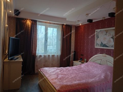 3-komnatnaya-ul-barenca-d-9 фото
