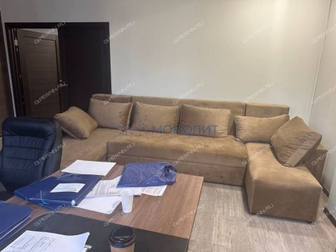 4-komnatnaya-ul-minina-d-10v фото