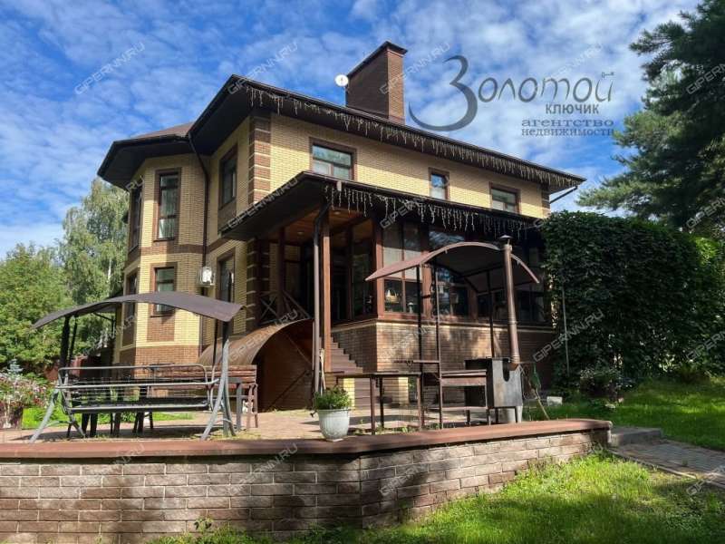 дача на деревня Скипино