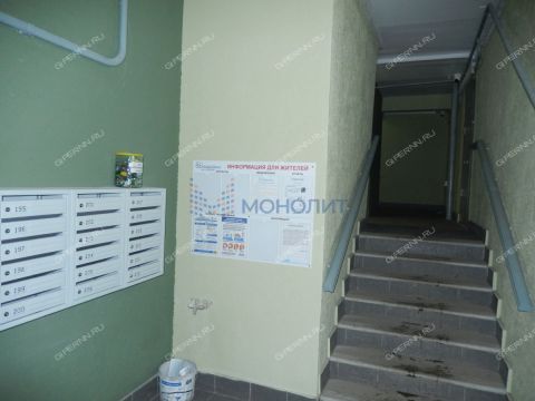 3-komnatnaya-b-r-zarechnyy-d-3 фото