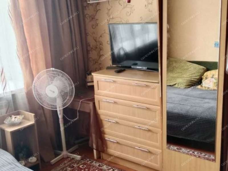 комната в доме 12 к1 на Мончегорской улице