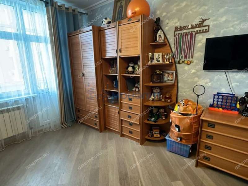 трёхкомнатная квартира на улице Тимирязева дом 43