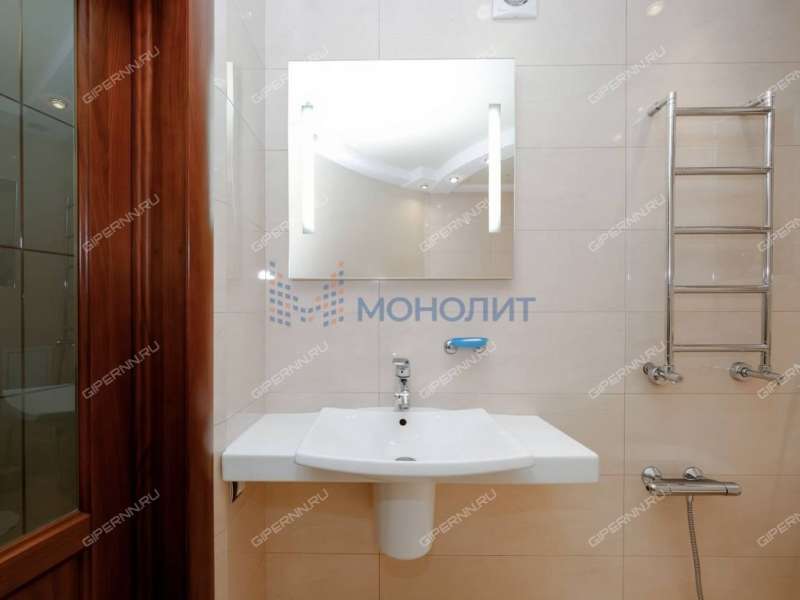 трёхкомнатная квартира на улице Белинского дом 58/60