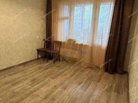 1-komnatnaya-ul-sergeya-akimova-d-49 фото