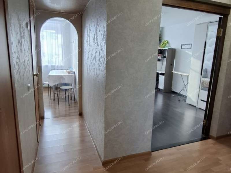 трёхкомнатная квартира на Школьной улице дом 50 посёлок Ждановский