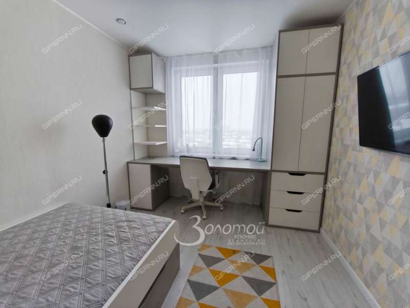 трёхкомнатная квартира на улице Янки Купалы дом 42