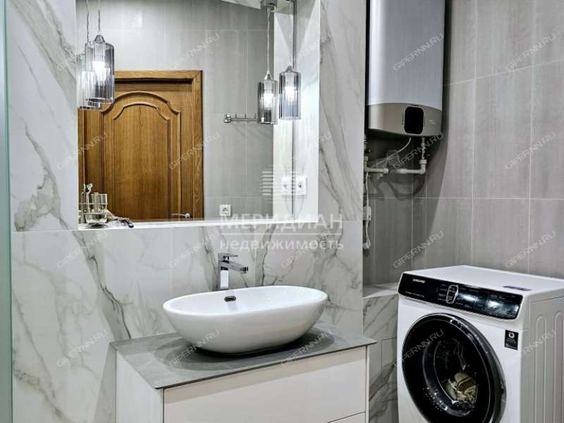 трёхкомнатная квартира на Арзамасской улице дом 5