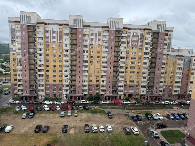 двухкомнатная квартира на улице Июльских Дней дом 11
