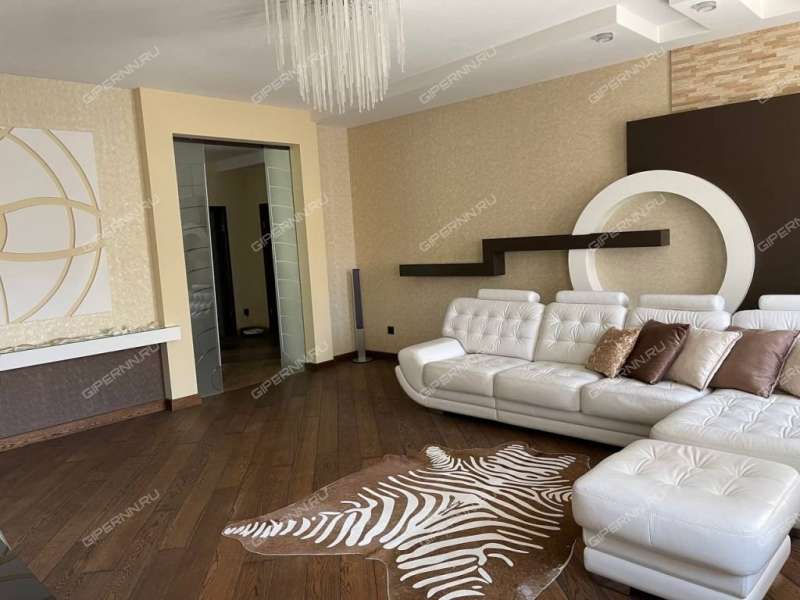 четырёхкомнатная квартира на Новой улице дом 32