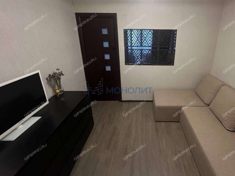 двухкомнатная квартира на улице Сергея Есенина дом 13