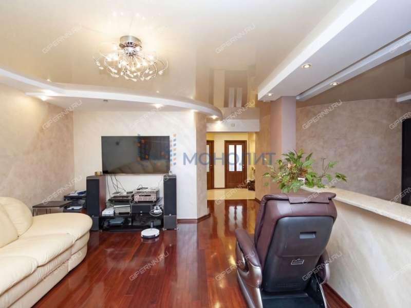 трёхкомнатная квартира на улице Белинского дом 58/60