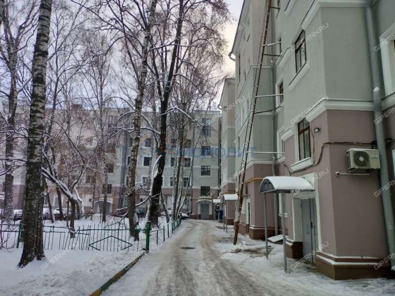 трёхкомнатная квартира на улице Коминтерна дом 168