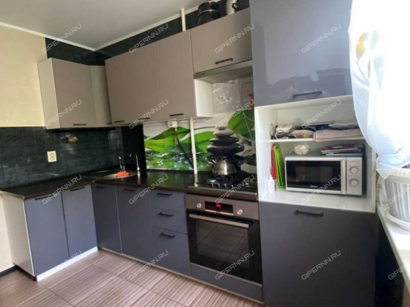 трёхкомнатная квартира на улице Сергея Акимова дом 18