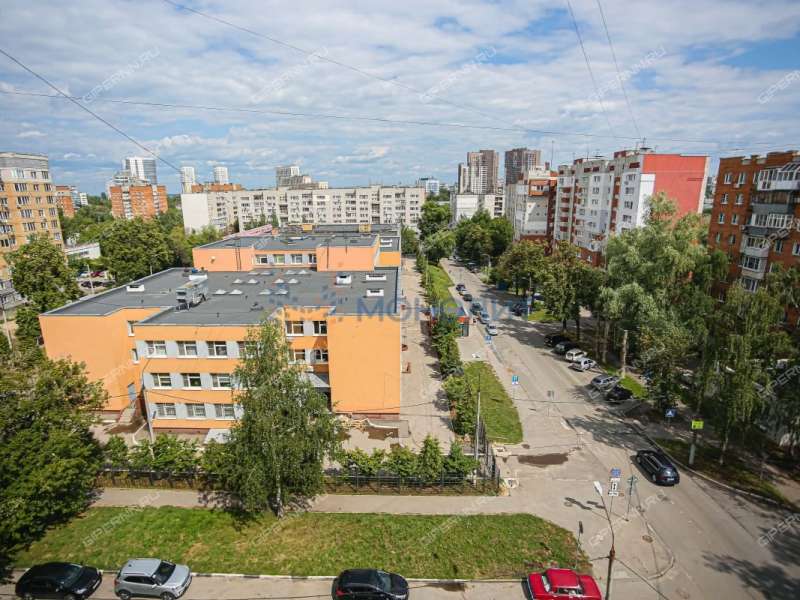 трёхкомнатная квартира на улице Генкиной дом 82