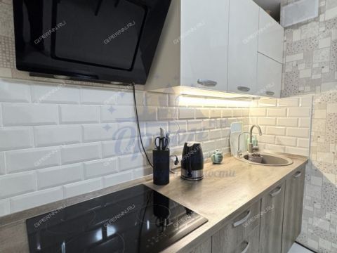 1-komnatnaya-ul-pervocvetnaya-d-4-k1 фото