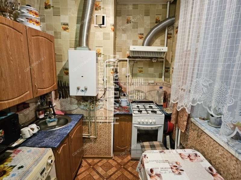 трёхкомнатная квартира на Октябрьской улице дом 11 город Бор