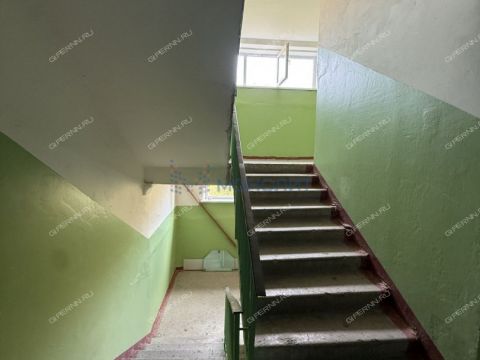3-komnatnaya-ul-rodionova-d-17-k2 фото