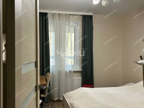 1-komnatnaya-ul-romantikov-d-1 фото