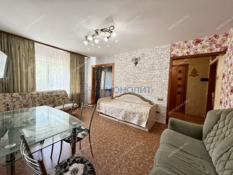 3-komnatnaya-ul-pletnevskaya-d-2 фото
