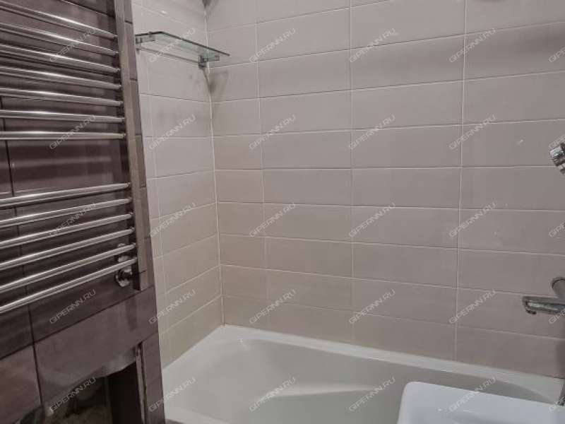 трёхкомнатная квартира на улице Адмирала Макарова дом 3 к2