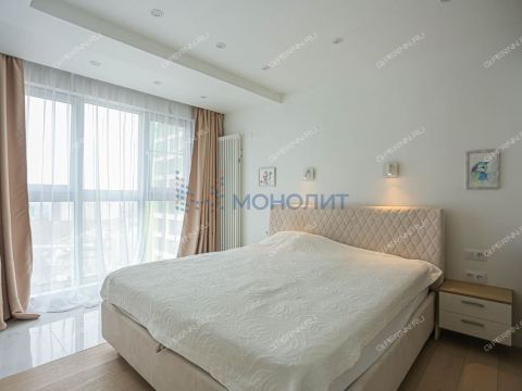 3-komnatnaya-ul-rodionova-d-192-k4 фото