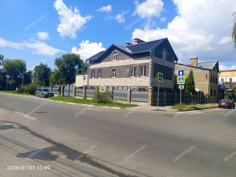 дом на Коммунистической улице
