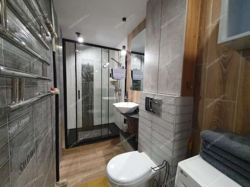 трёхкомнатная квартира на Большой Покровской улице дом 75