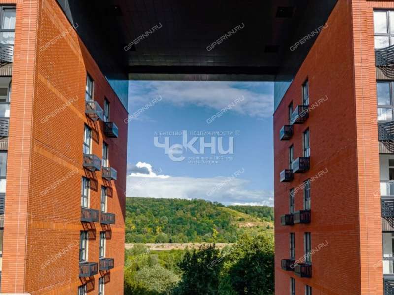 четырёхкомнатная квартира на Правдинской улице дом 43