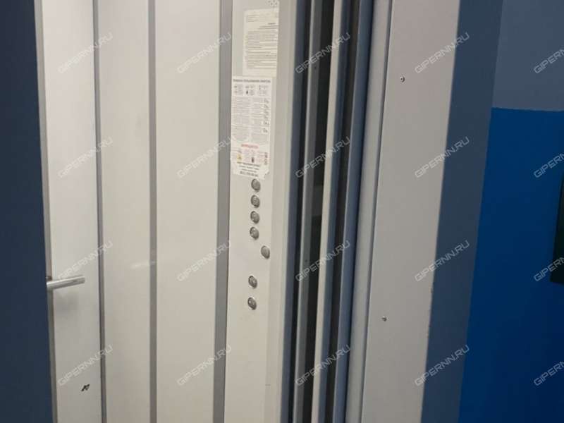 четырёхкомнатная квартира на улице Строкина дом 19