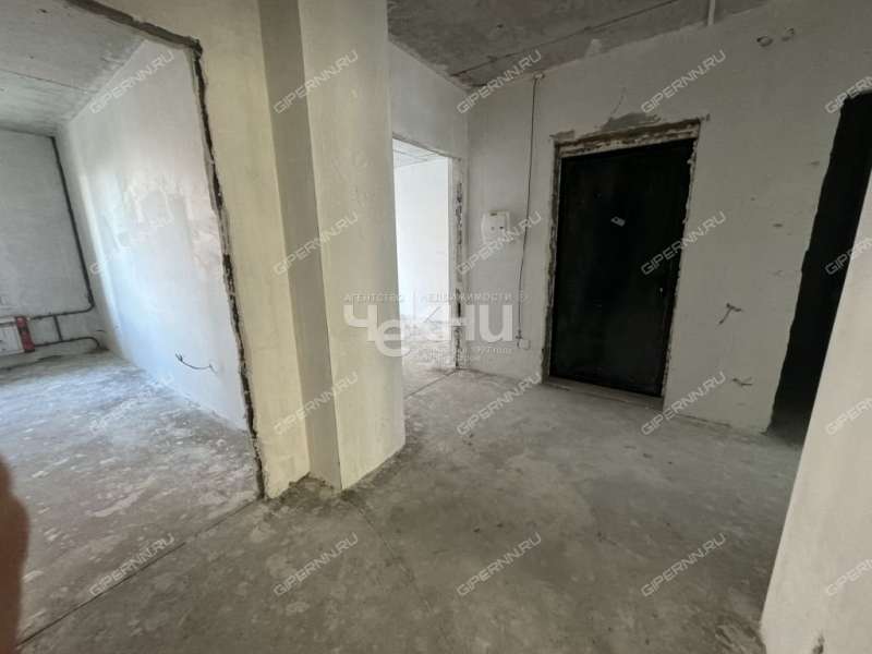 трёхкомнатная квартира на Полтавской улице дом 15