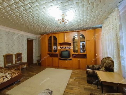 1-komnatnaya-poselok-stahanovskiy-ul-maloetazhnaya-d-42 фото