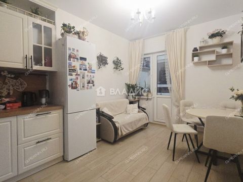 2-komnatnaya-ul-novokuznechihinskaya-d-11 фото