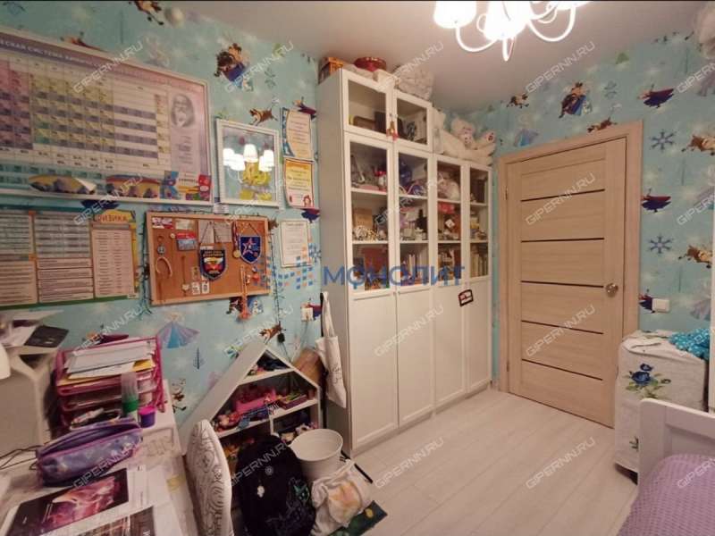 трёхкомнатная квартира на Бурнаковской улице дом 75 к1