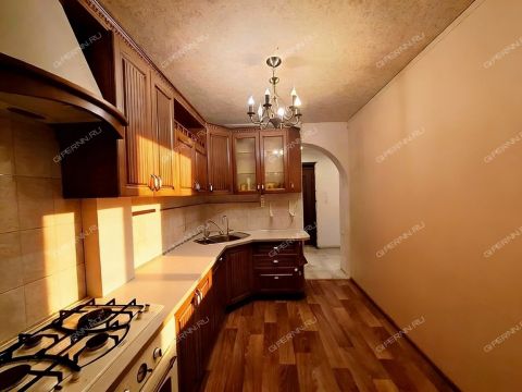 3-komnatnaya-ul-gordeevskaya-d-44 фото