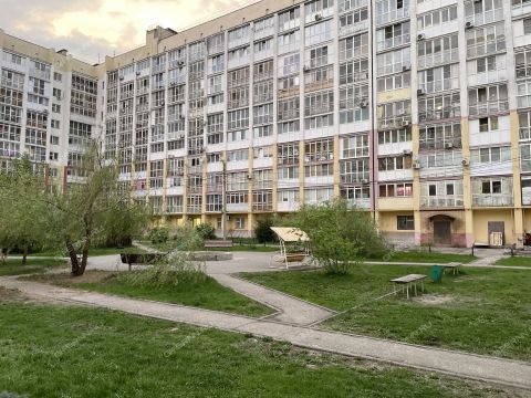 2-komnatnaya-ul-narodnaya-d-22 фото