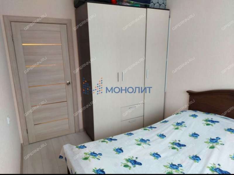 трёхкомнатная квартира на Бурнаковской улице дом 75 к1