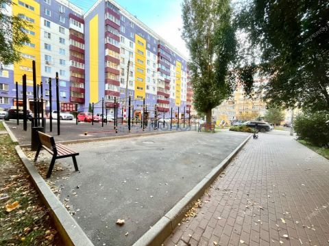 1-komnatnaya-ul-verhnepecherskaya-d-7-k3 фото