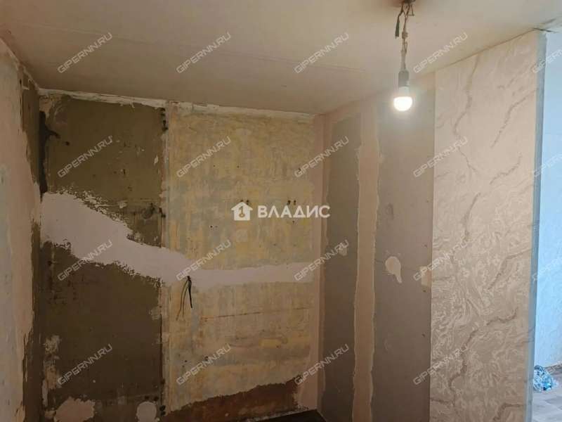 комната в доме 9 на улице Старых Производственников