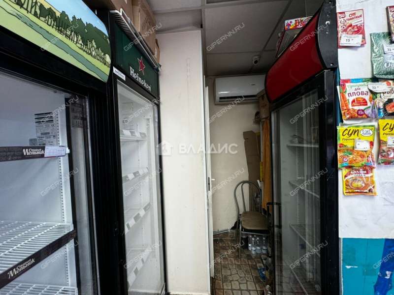 помещение под торговую площадь на улице Зайцева