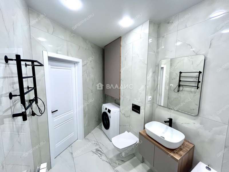 двухкомнатная квартира на улице Родионова дом 202