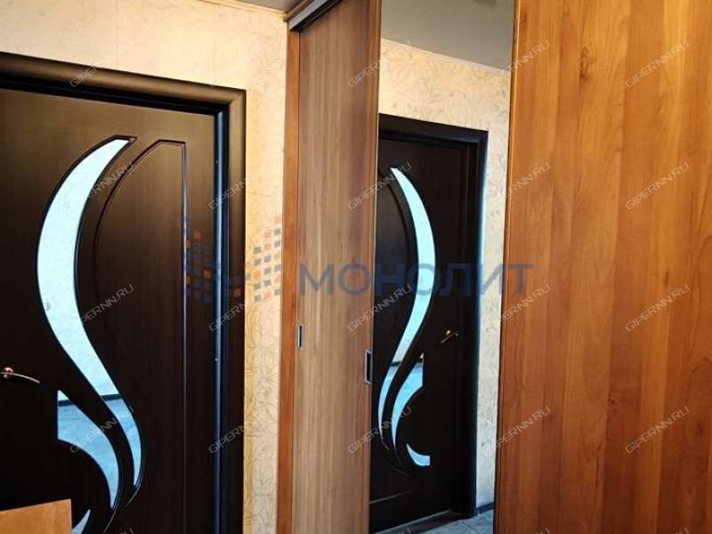 однокомнатная квартира в 2-м микрорайоне дом 37 город Бор