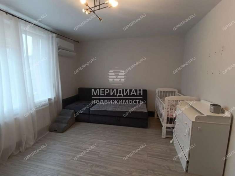 двухкомнатная квартира на улице Владимира Лузянина дом 1