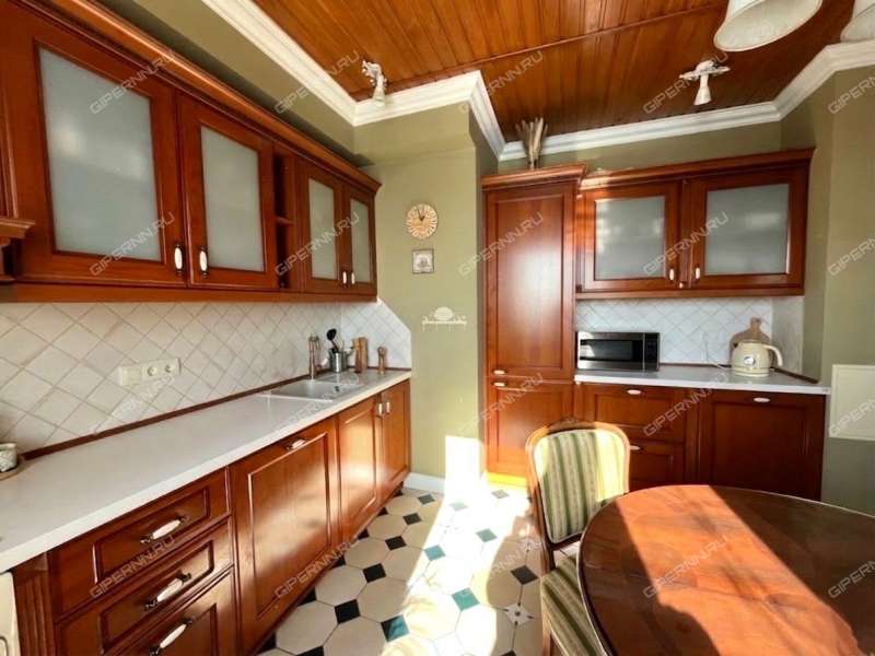двухкомнатная квартира на улице Родионова дом 39