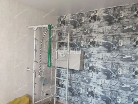 taunhaus-per-tretiy-tihiy-d-1 фото